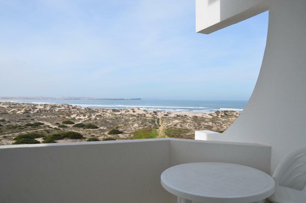Baleal Tower Bay Apartment フェレル エクステリア 写真
