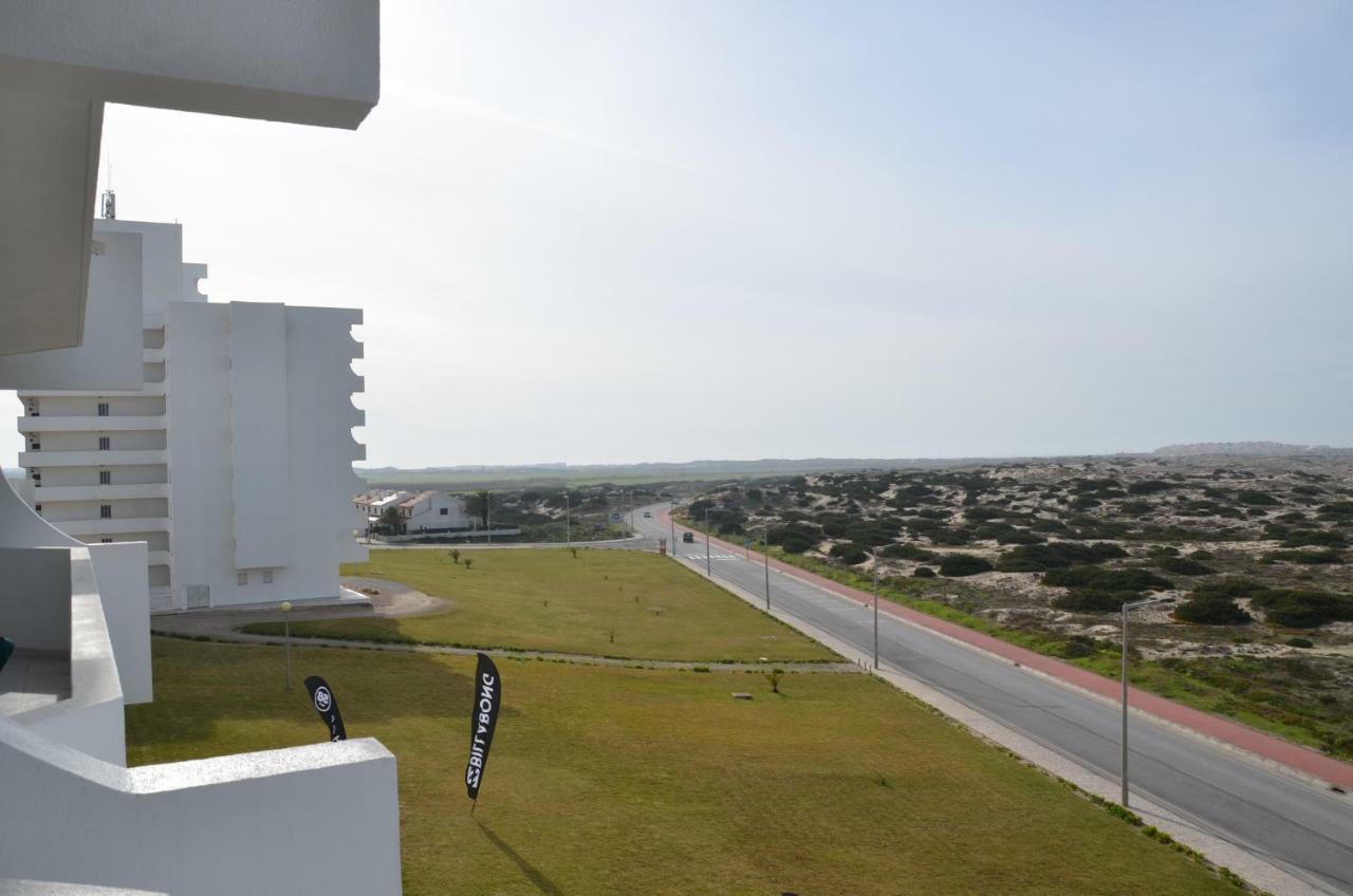 Baleal Tower Bay Apartment フェレル エクステリア 写真